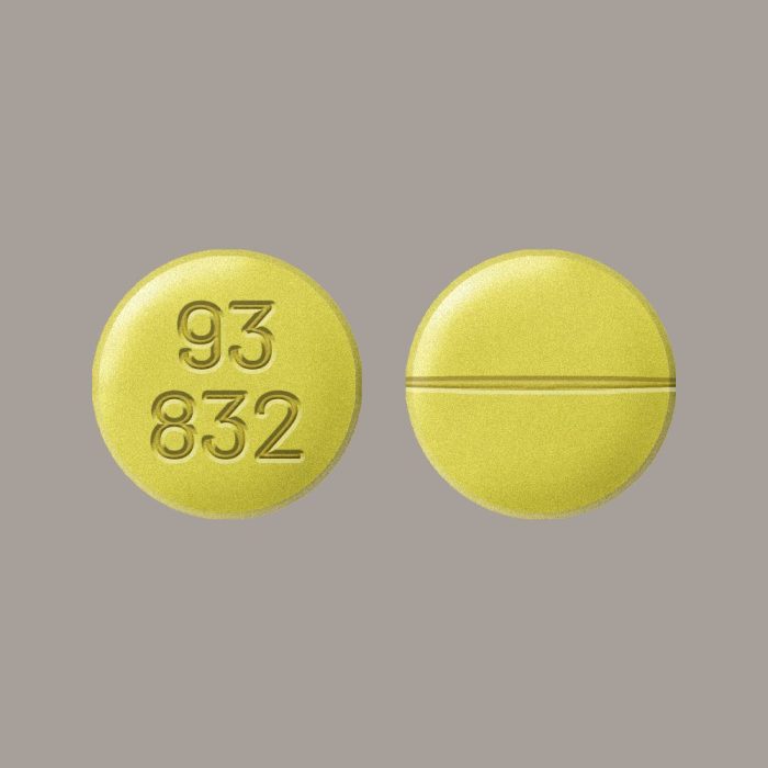 Clonazepam-0.5mg.jpg Clonazepam-0.5mg.jpg
